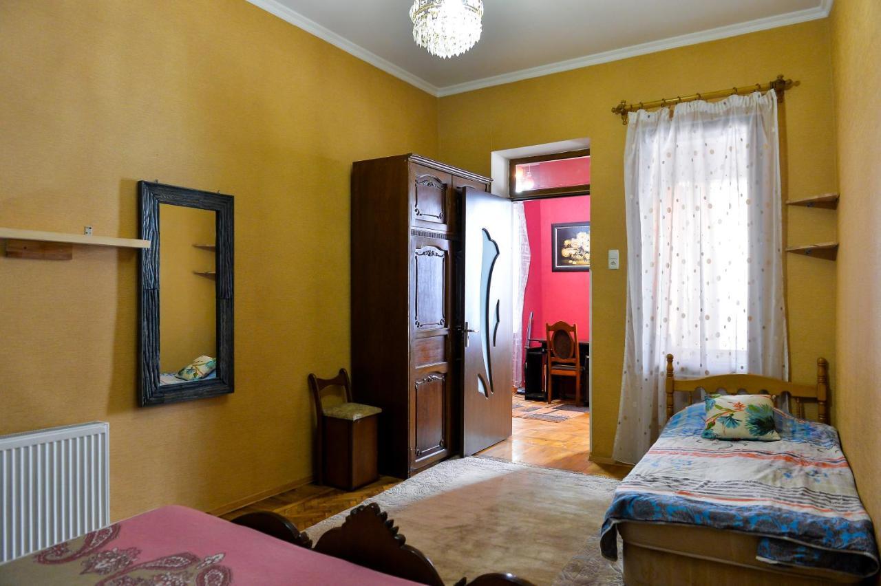 Bed and Breakfast Ok. Кутаїсі Екстер'єр фото